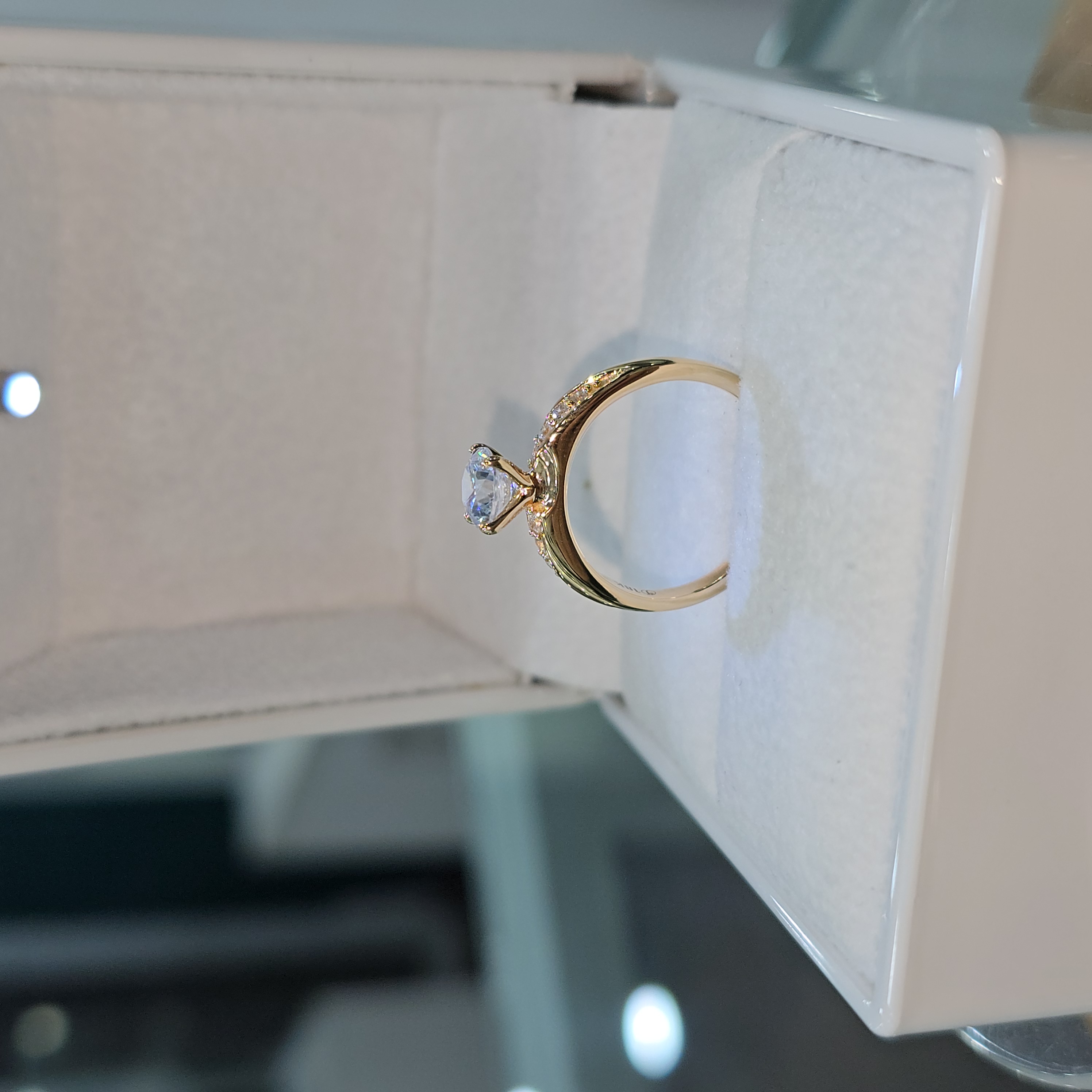 Anillo de Compromiso "Eternidad"