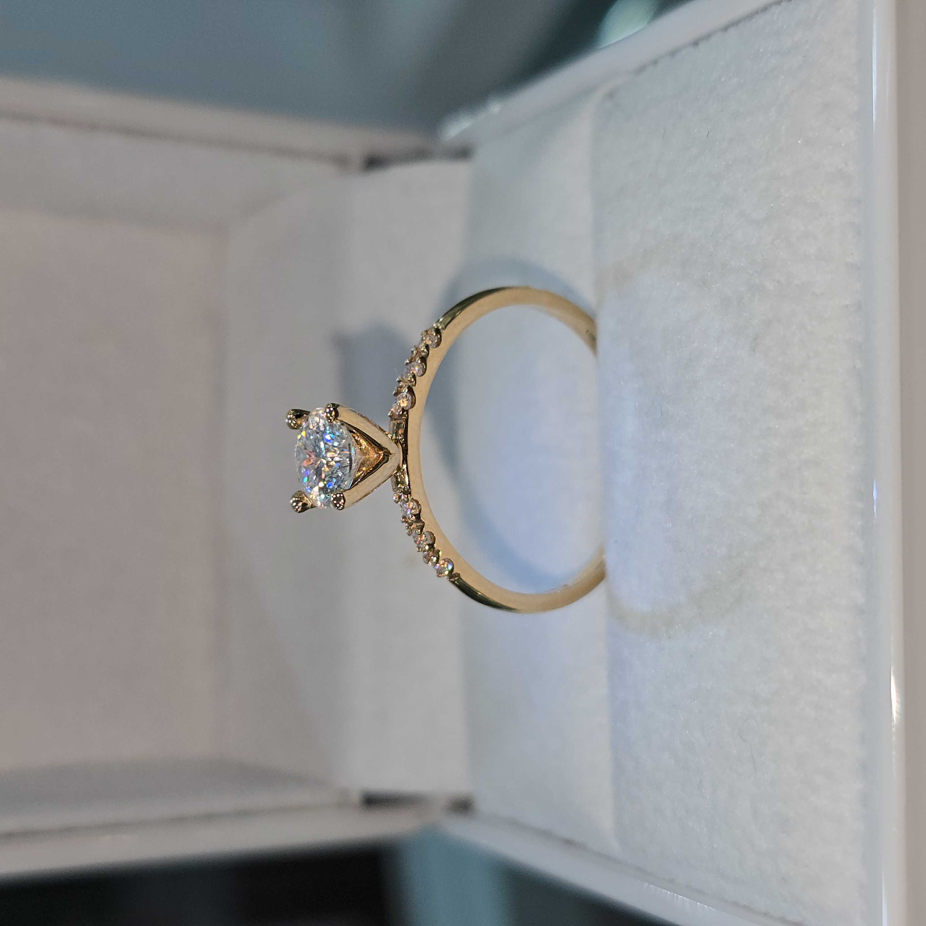 Anillo de Compromiso "Angela"