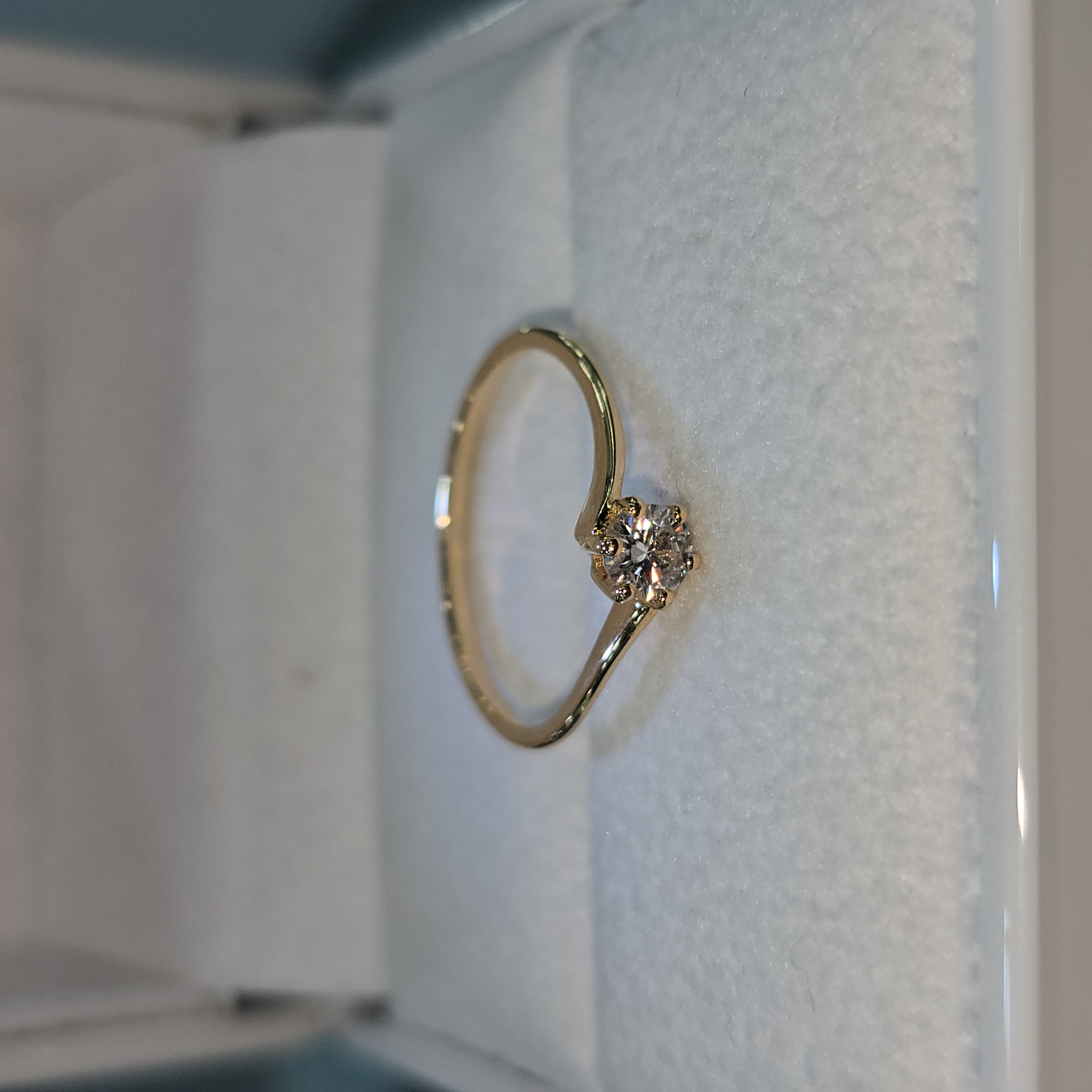 Anillo de Promesa con Moissanite "Te amo"