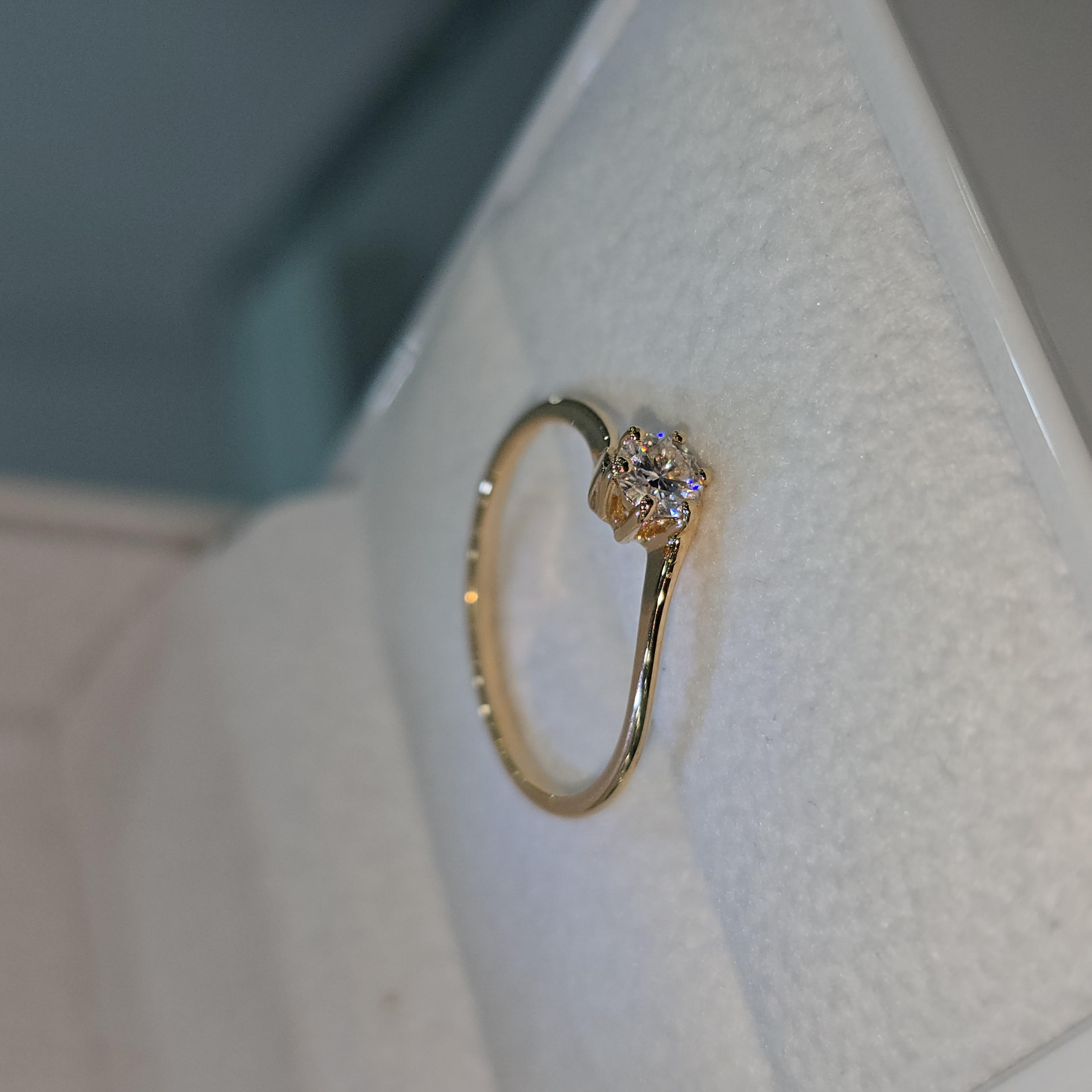 Anillo de Promesa con Moissanite "Te amo"