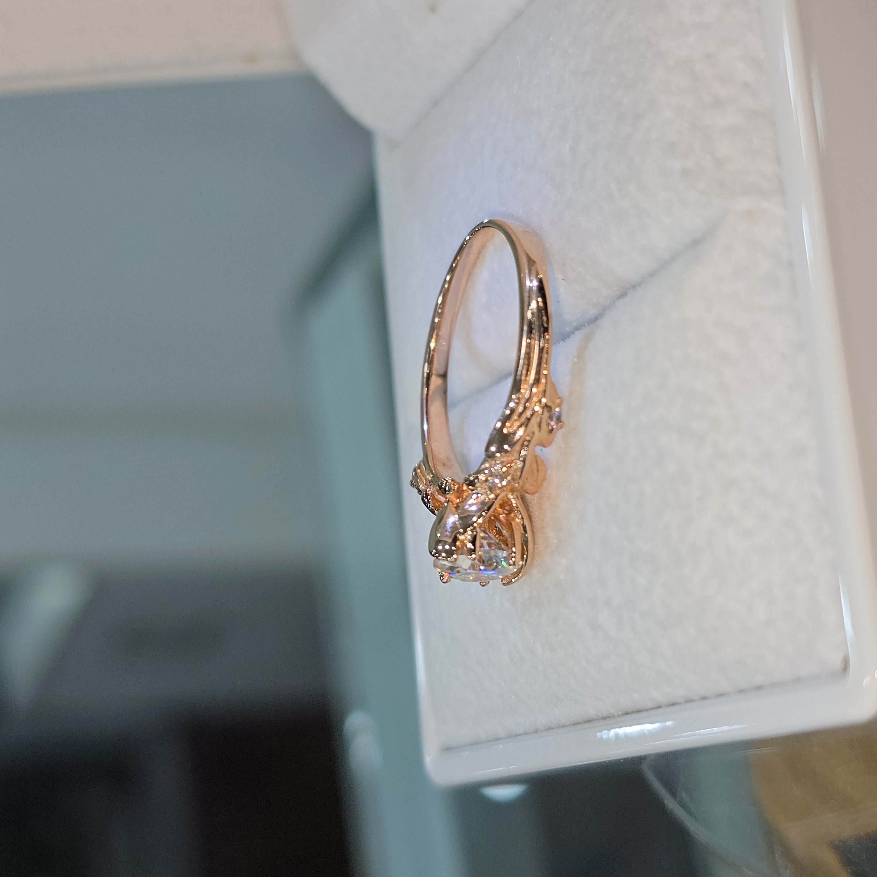 Anillo de Compromiso Moissanite  "Rose"