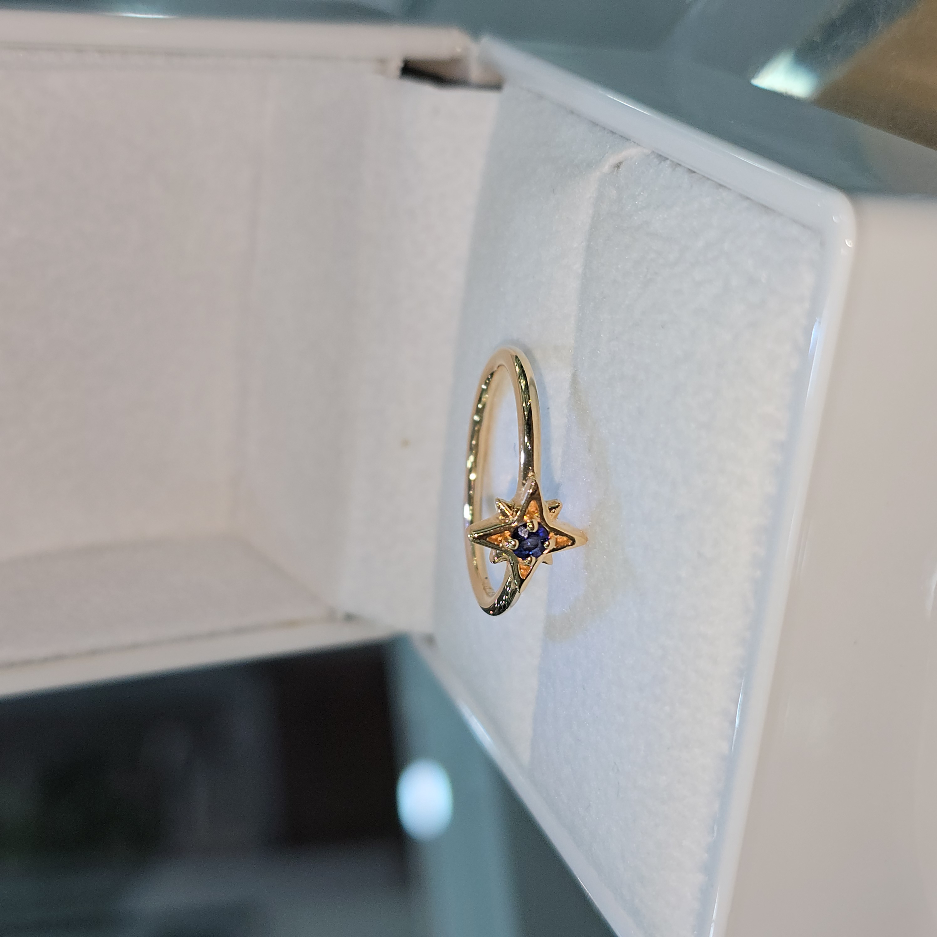 Anillo  "Zafiro Galáctico"