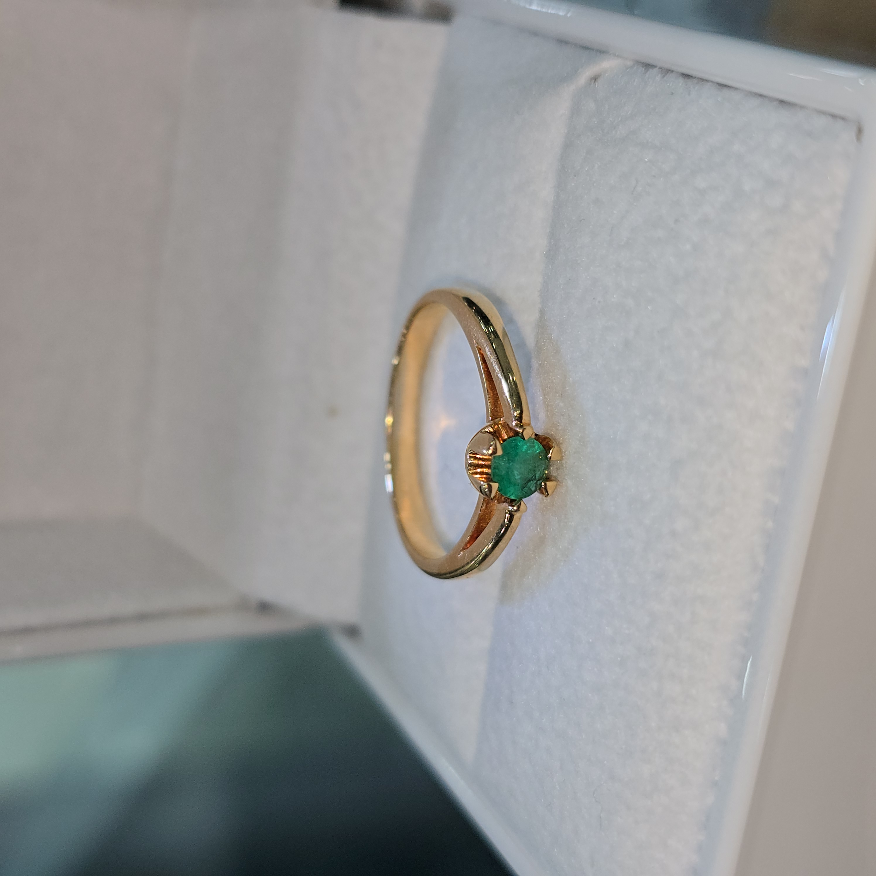 Anillo "Esmeralda Natural Max "