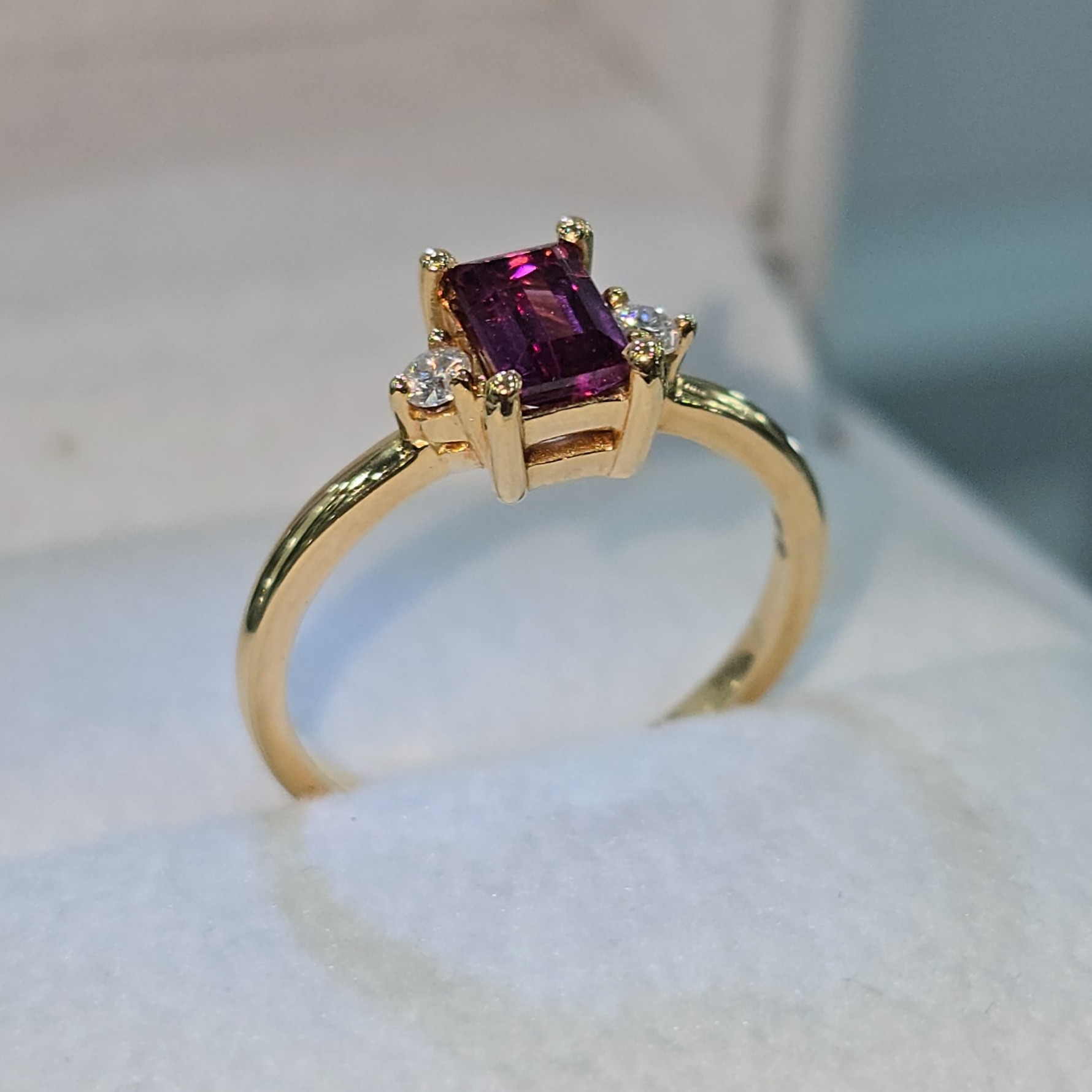 Anillo " Turmalina Noble"