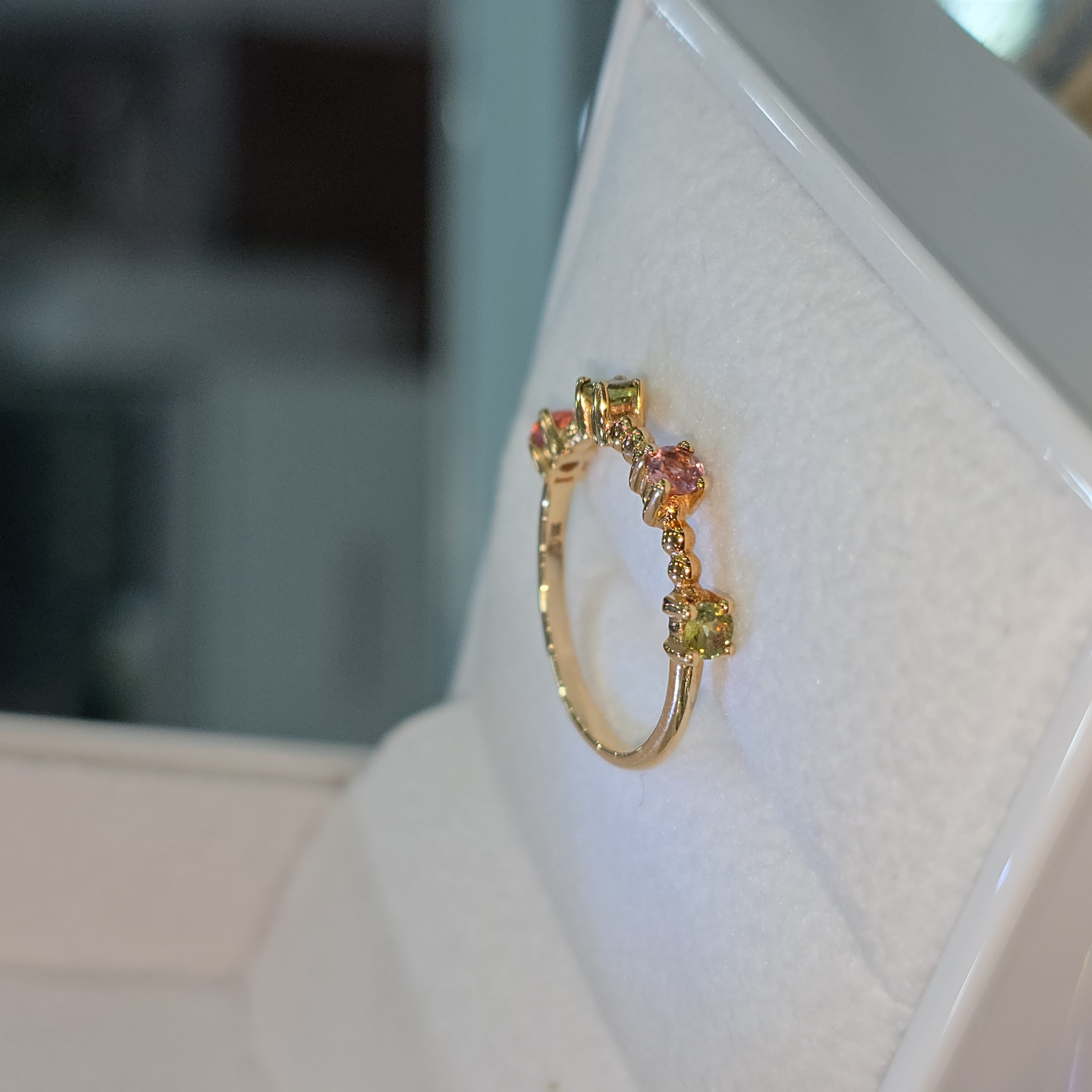 Anillo "Corona de Turmalinas"