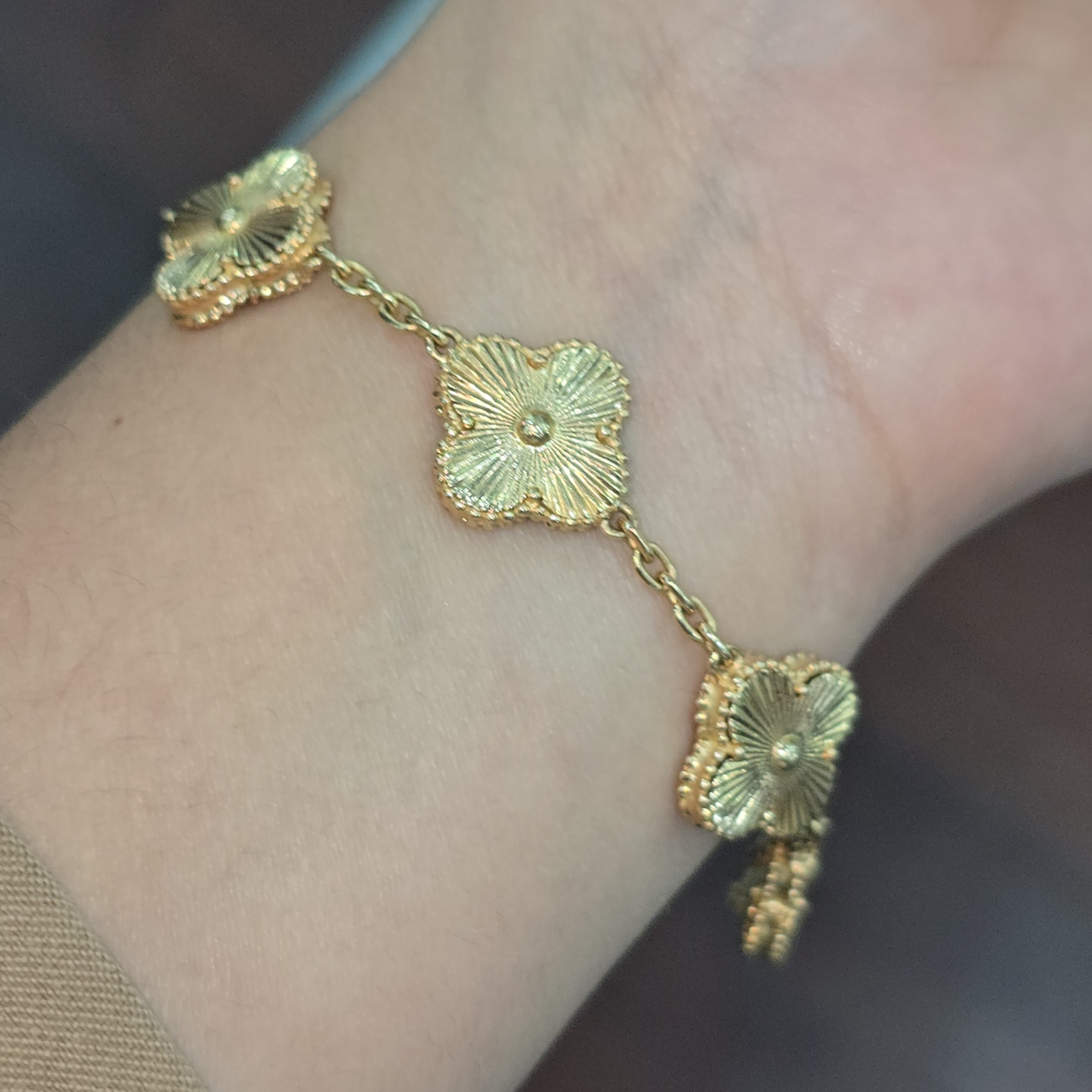 Pulsera “Van Cleef Flor Royale”