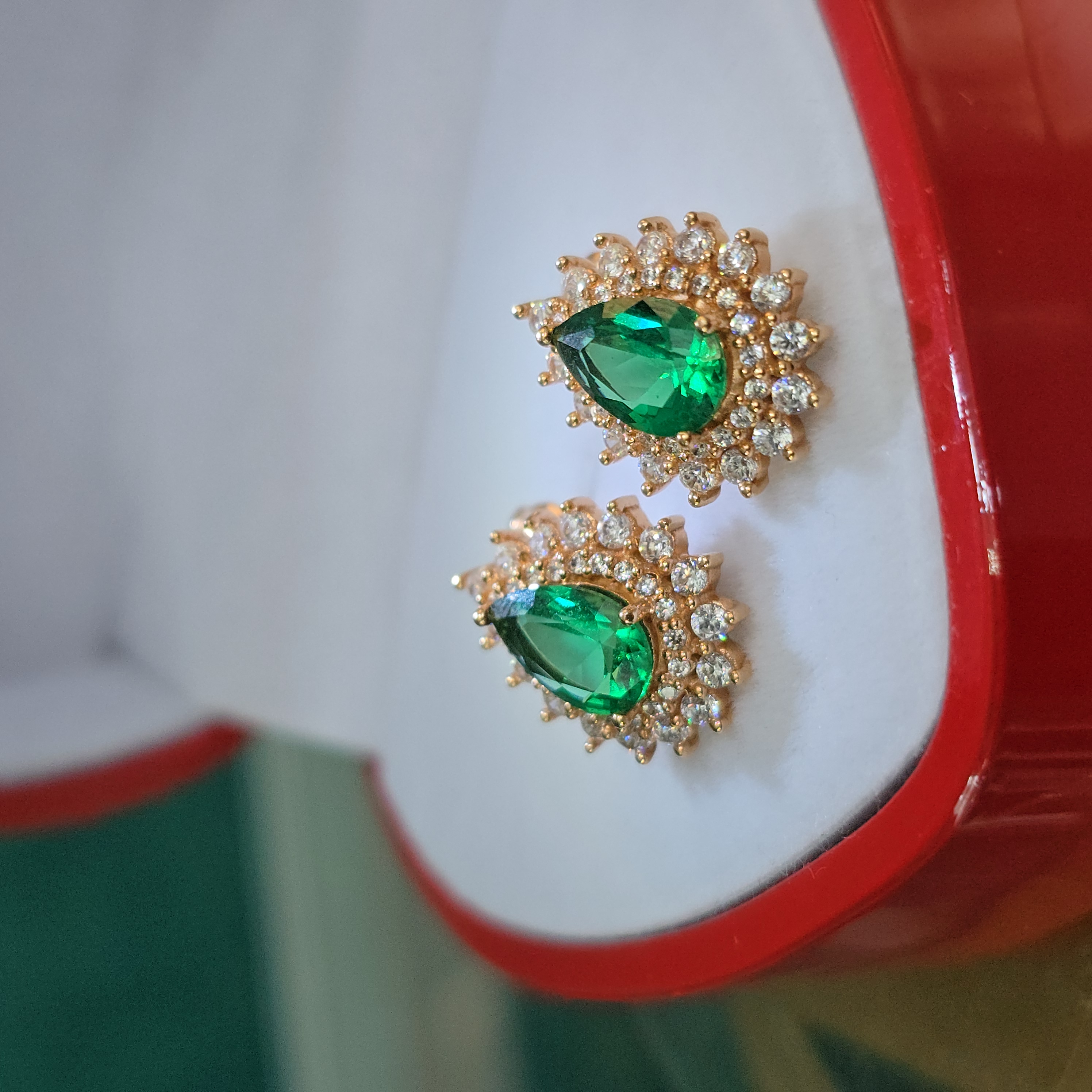 Aretes "Circón Gold Fantasy"