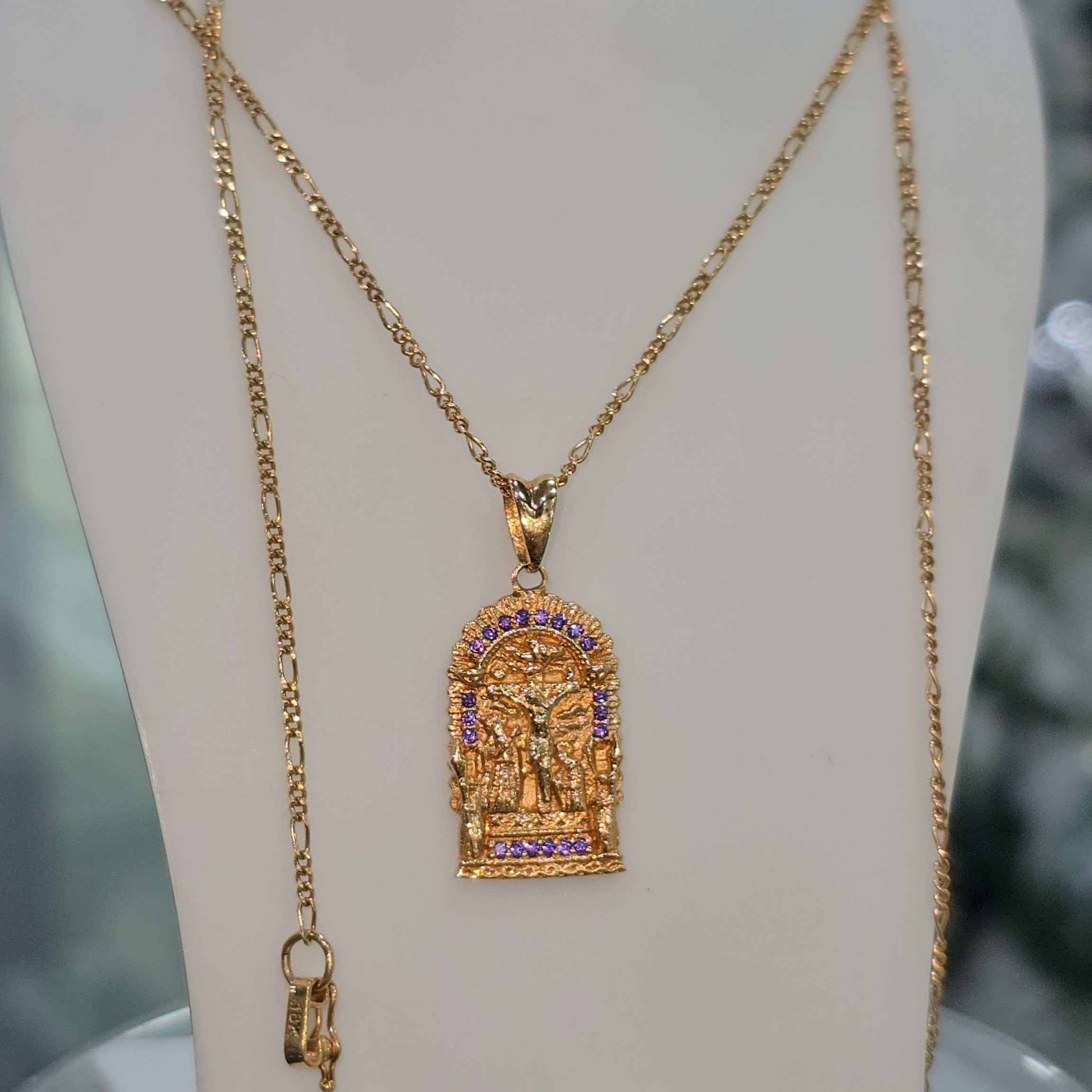 Collar con Dije " Luz Suprema "