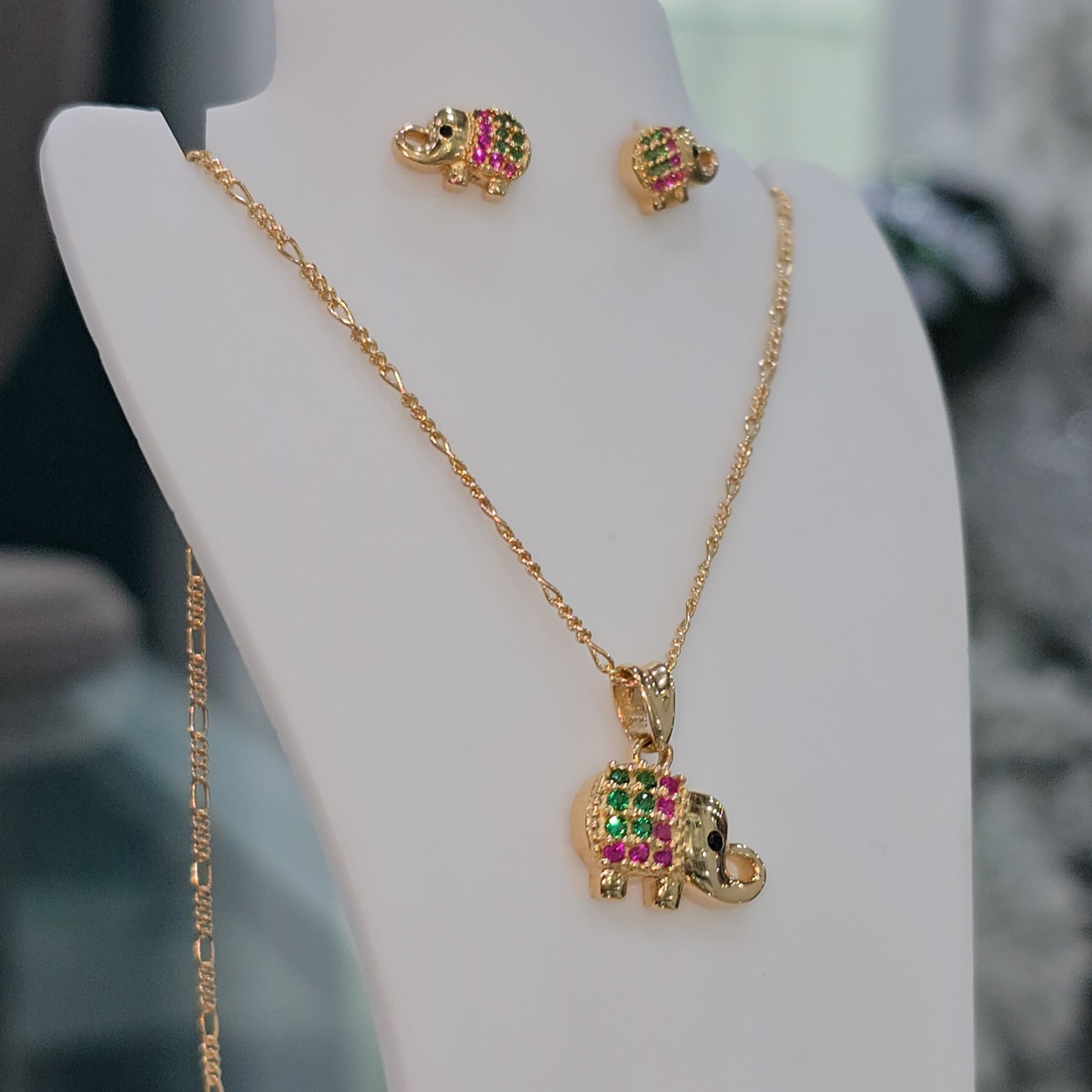 Set " Elefantito Divino"