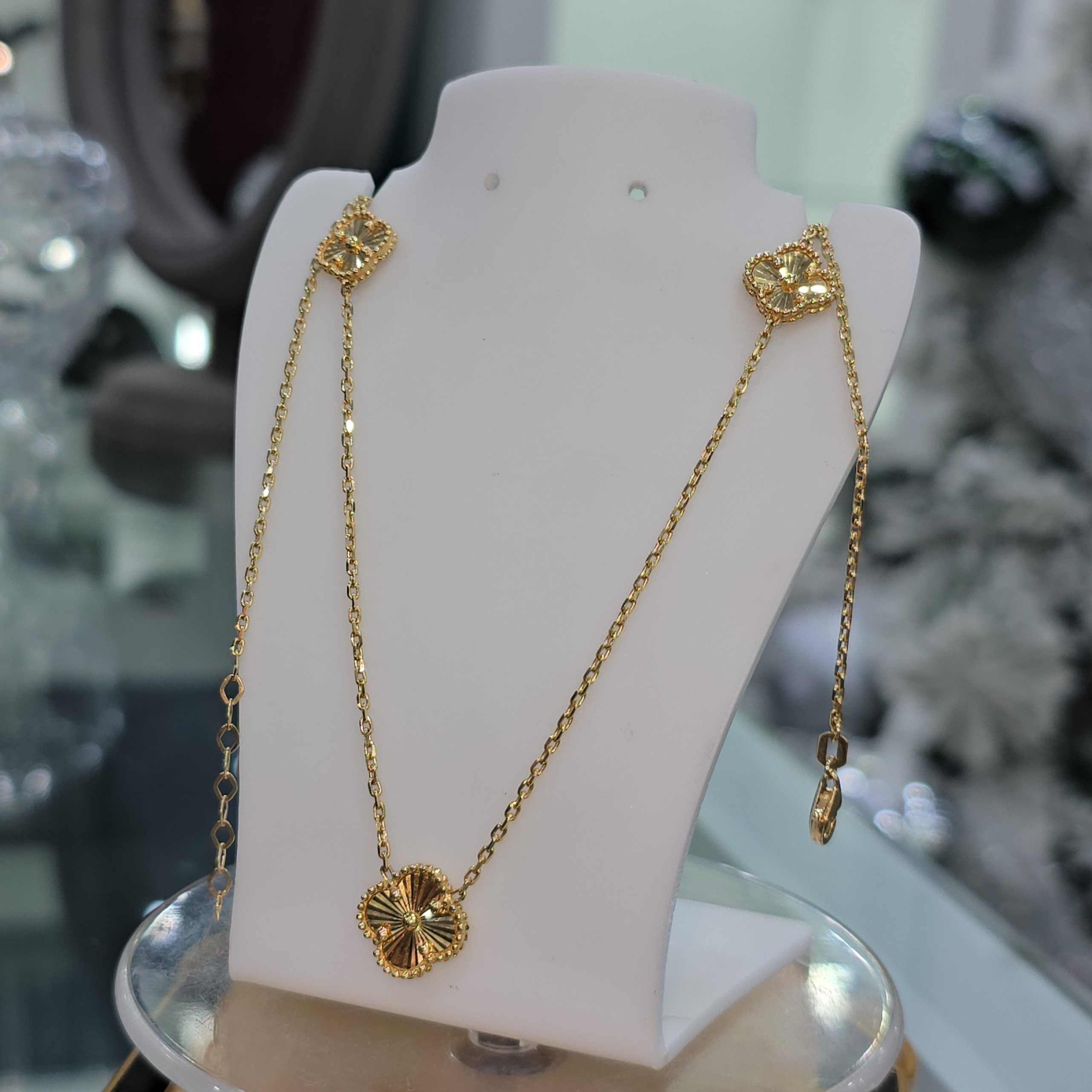 Collar " Trebol Dorado"