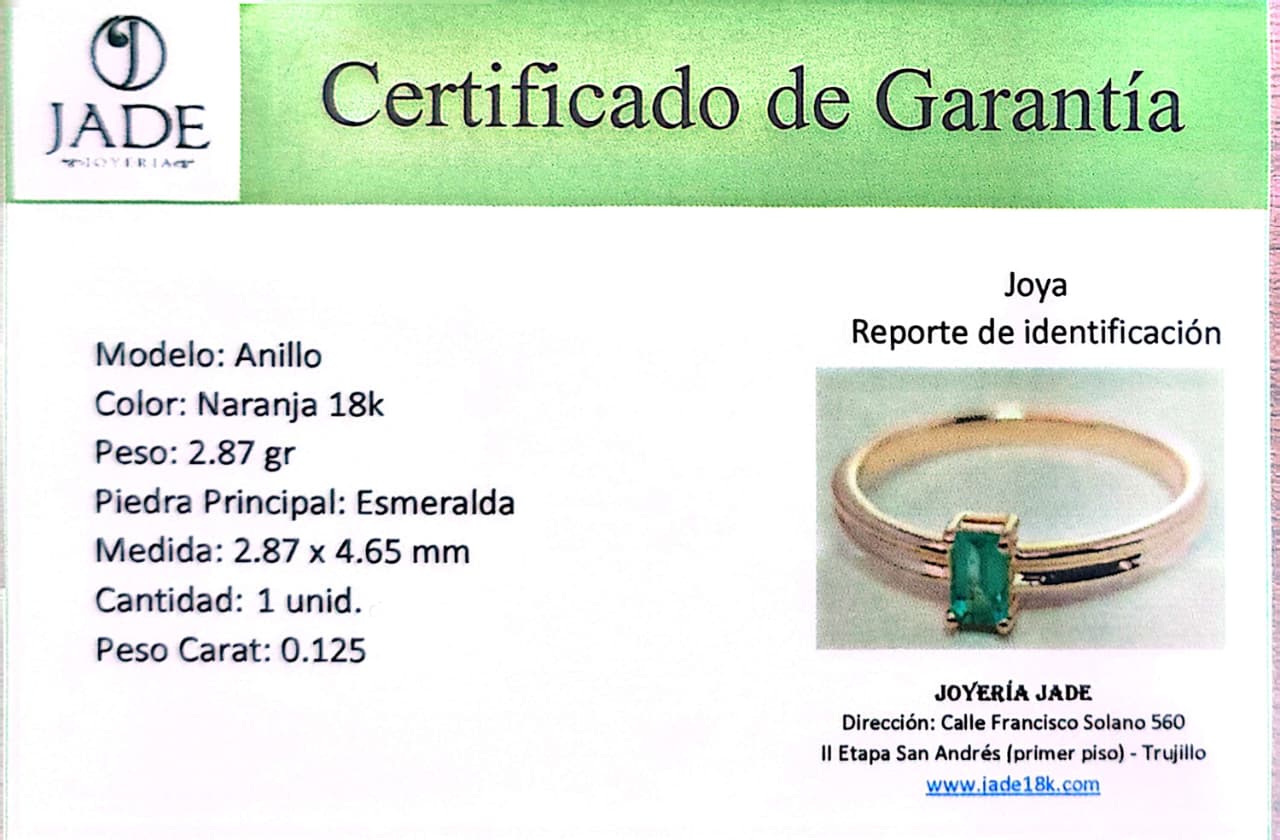 Anillo con Piedra Natural Esmeralda " Infinita"