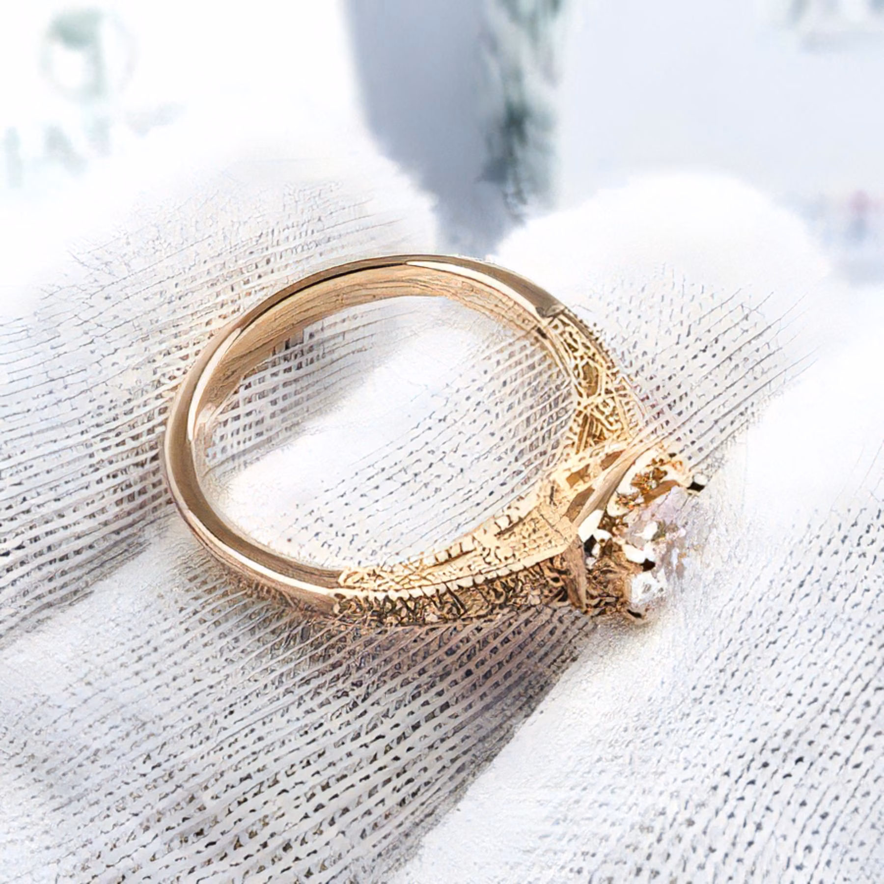 Anillo Solo Contigo ♥ Oro de 18k
