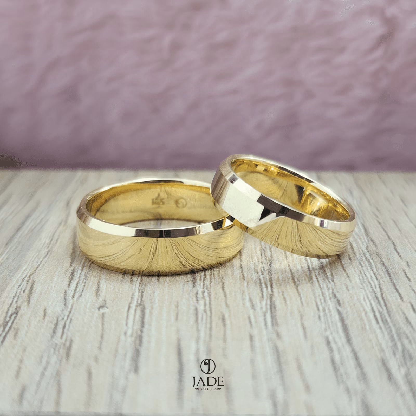Alianzas Una Union Sencilla en oro de 18k