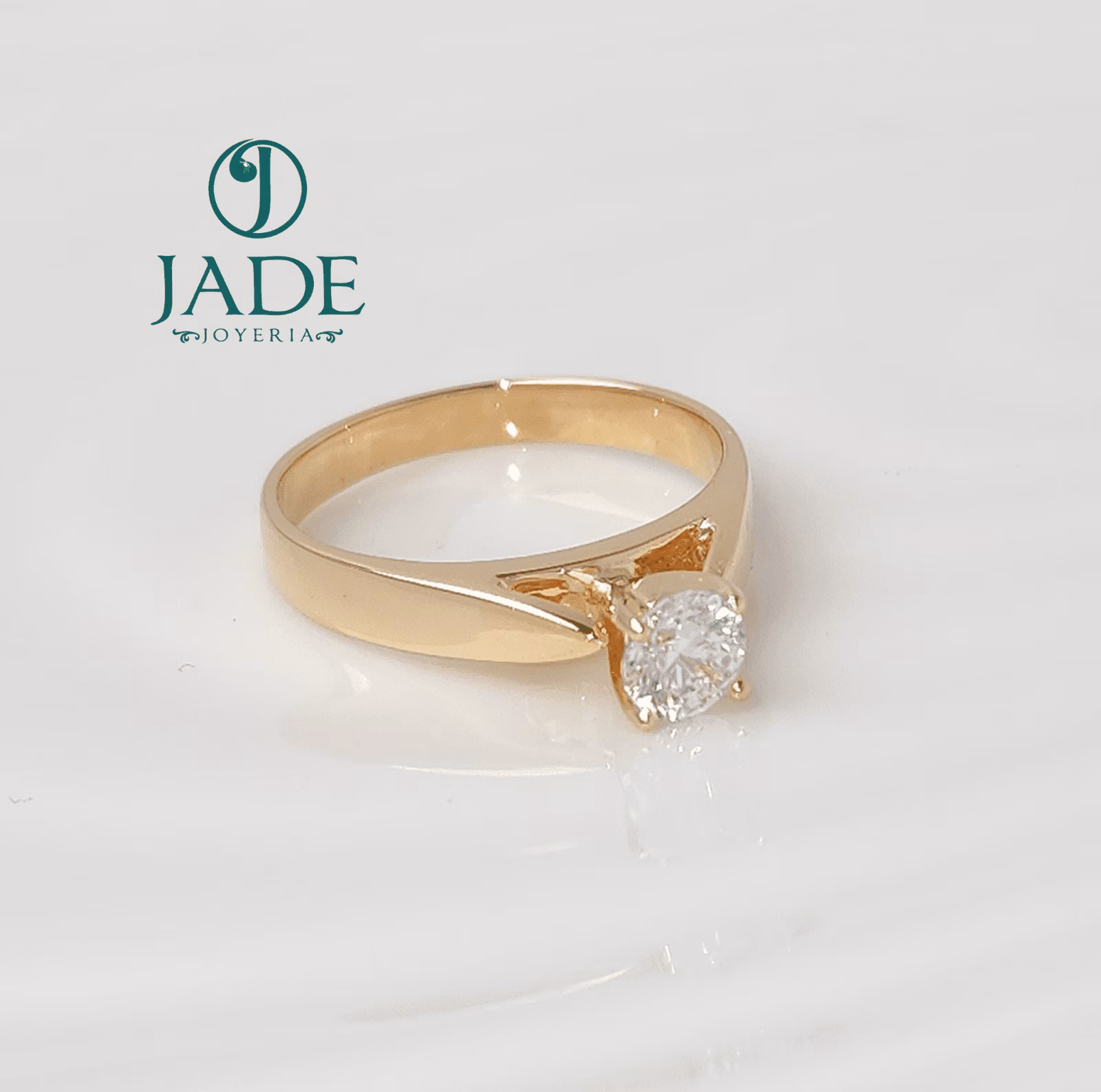 Anillo Aitana de compromiso en oro 18k