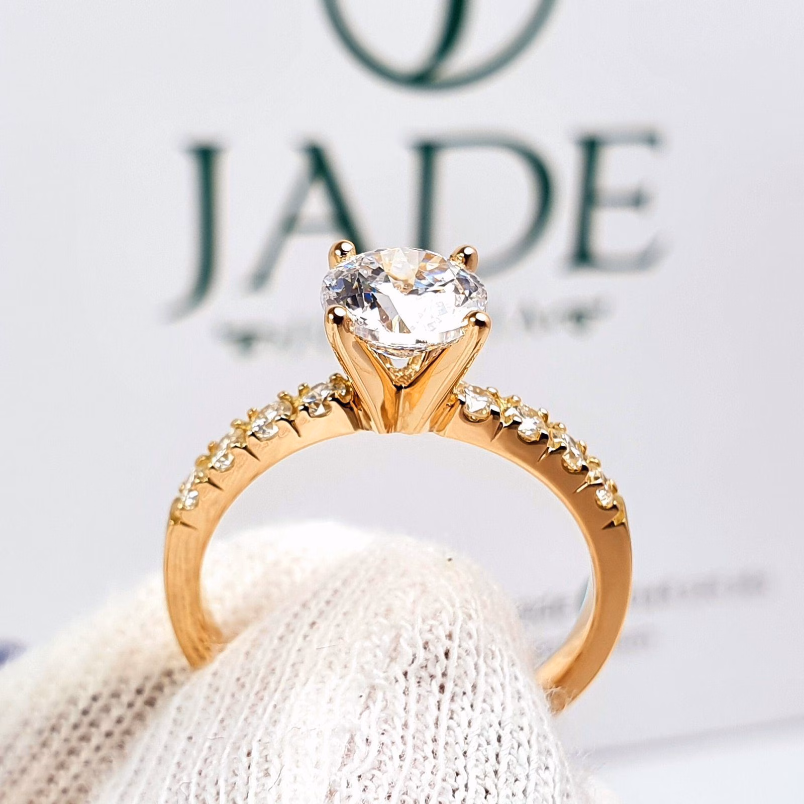 Anillo de Compromiso " Ale "