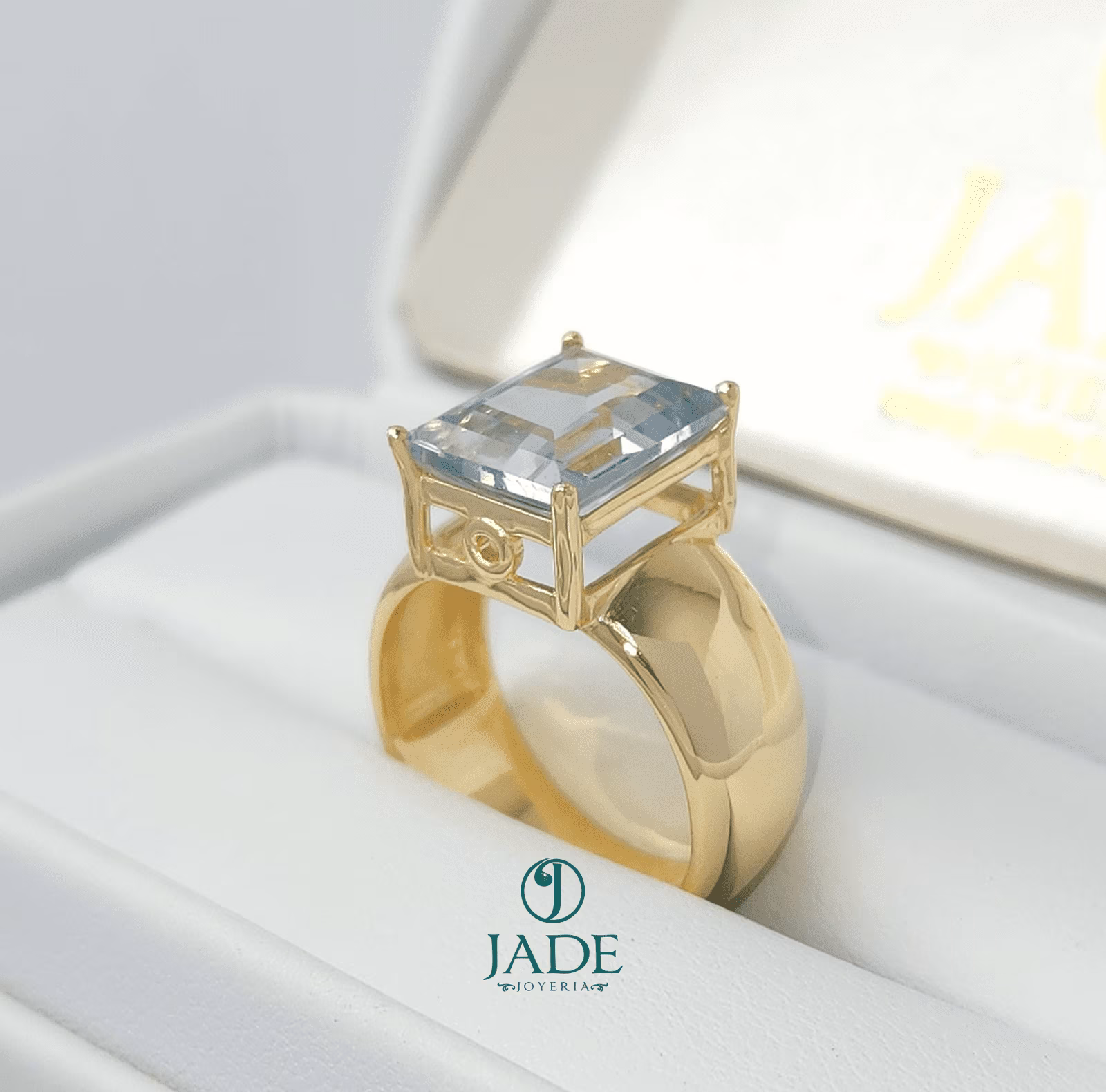 Anillo Antonella en oro 18k