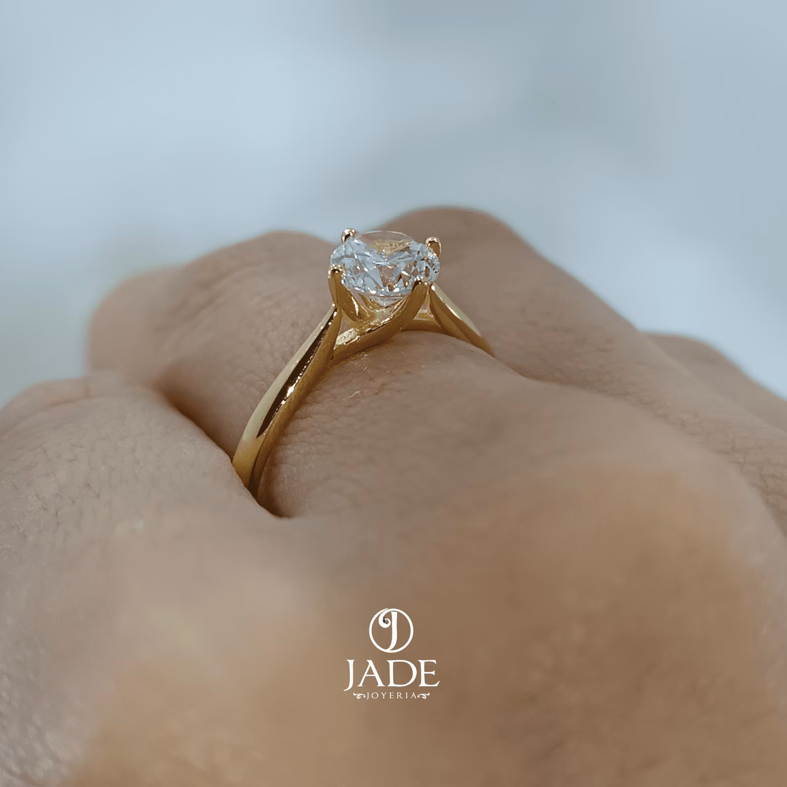 Anillo de compromiso Mafer en oro 18k