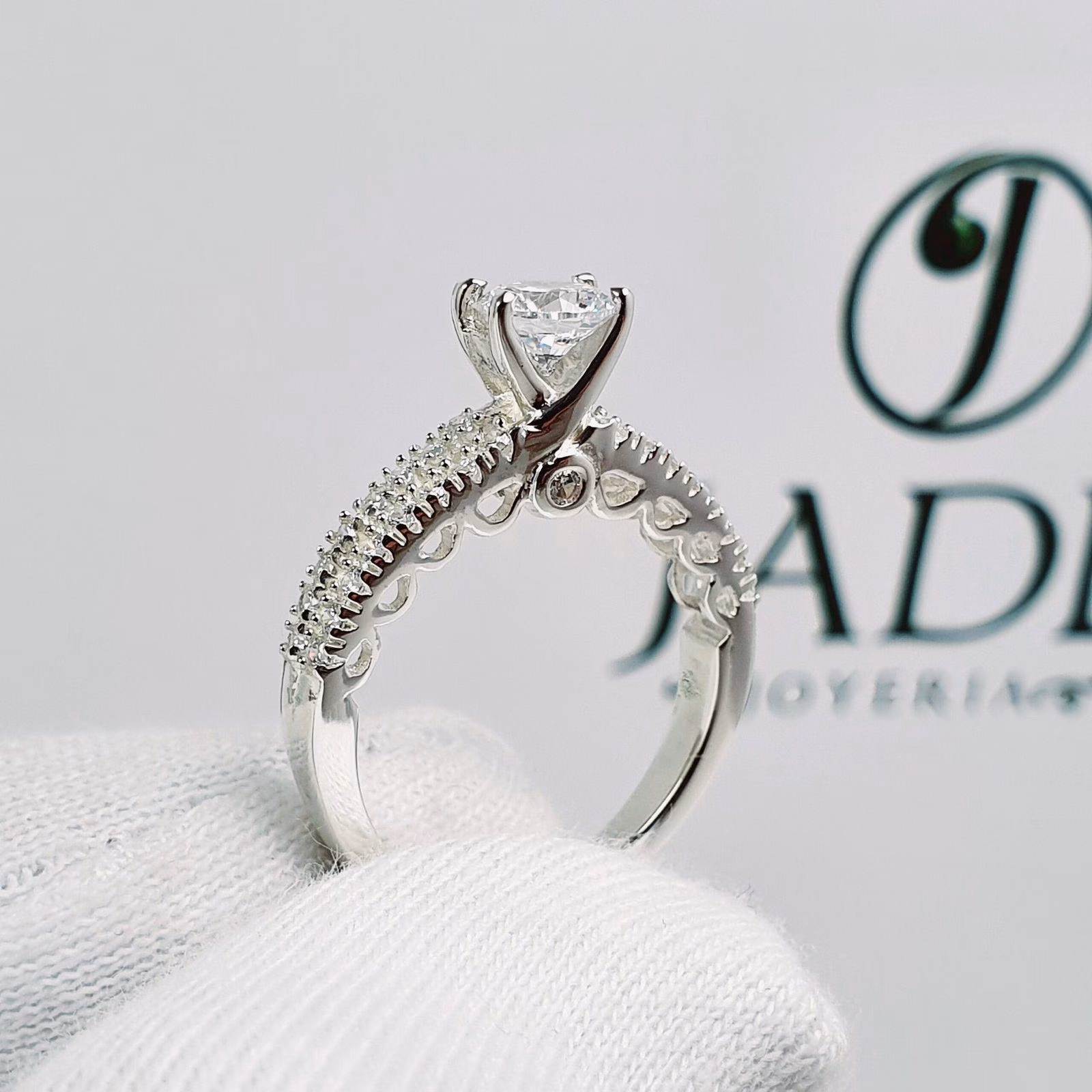 Anillo de Compromiso Plata "Diseñador"