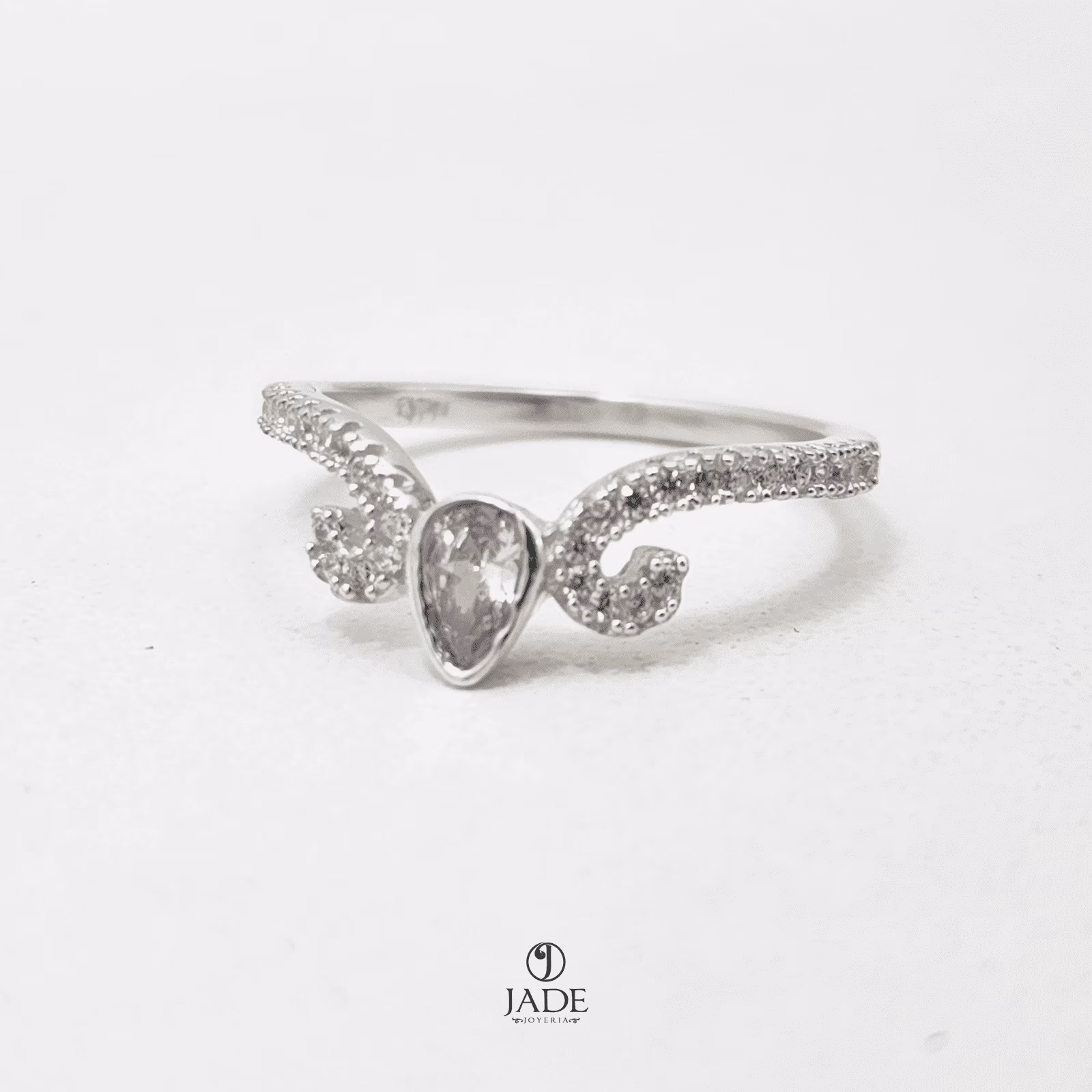 Anillo de Compromiso en Plata "Thais"